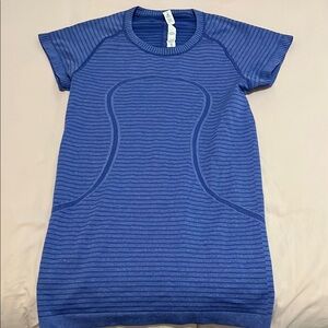 Lululemon swiftly tech short sleeve